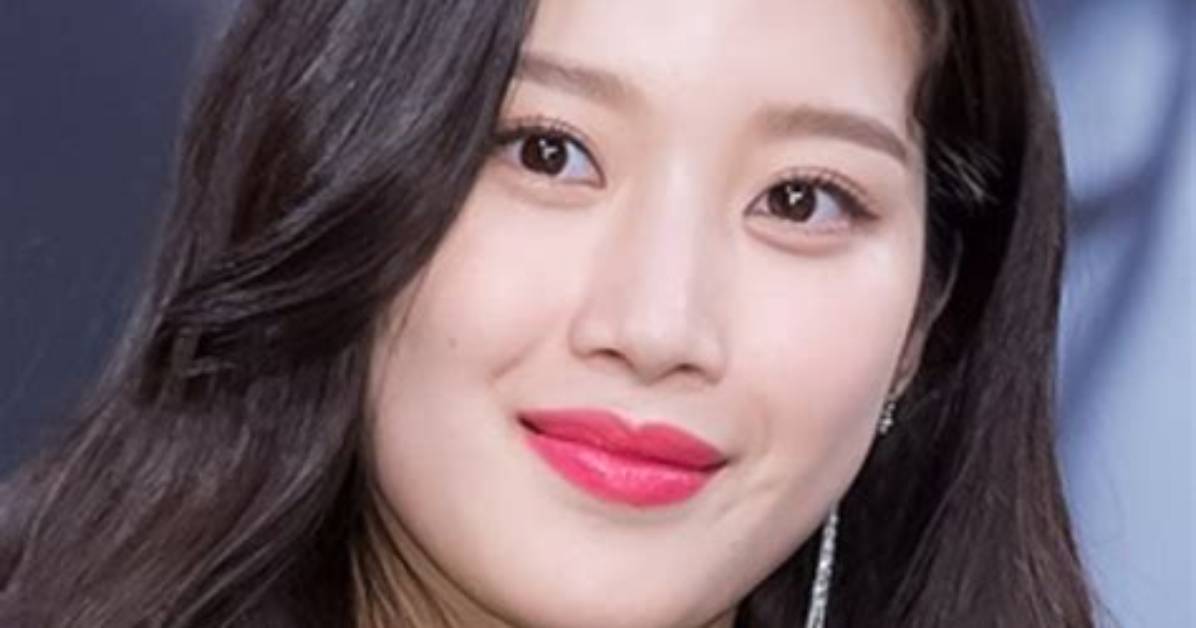 A Peek into Moon Ga Young's Family: Unveiling Her Siblings