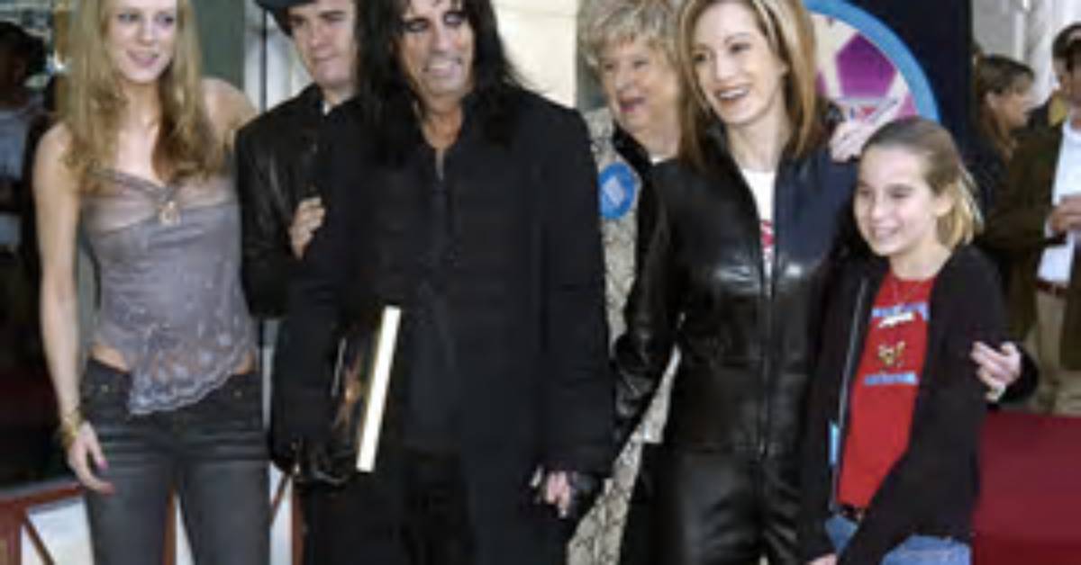 Alice Cooper's Kids: the Next Generation of Rock and Roll