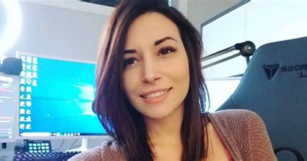 Alinity Divine Height, Weight, Net Worth, Age, Birthday, Wikipedia, Who, Nationality, Biography