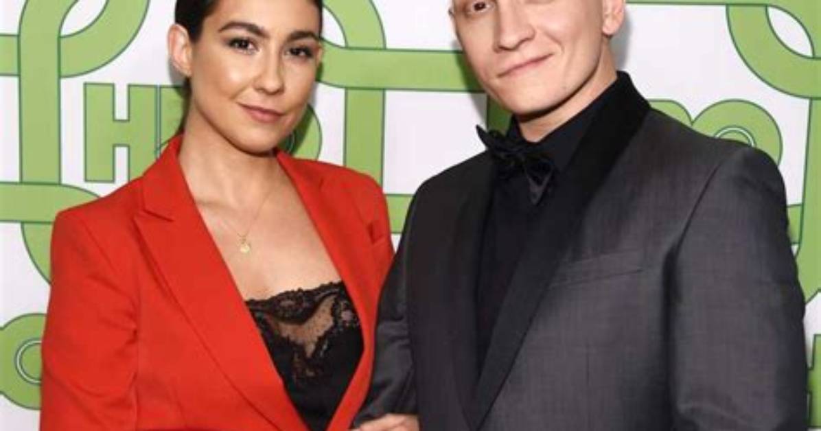 Anthony Carrigan’s Biography: Wife, Hair, Eyebrows, Net Worth