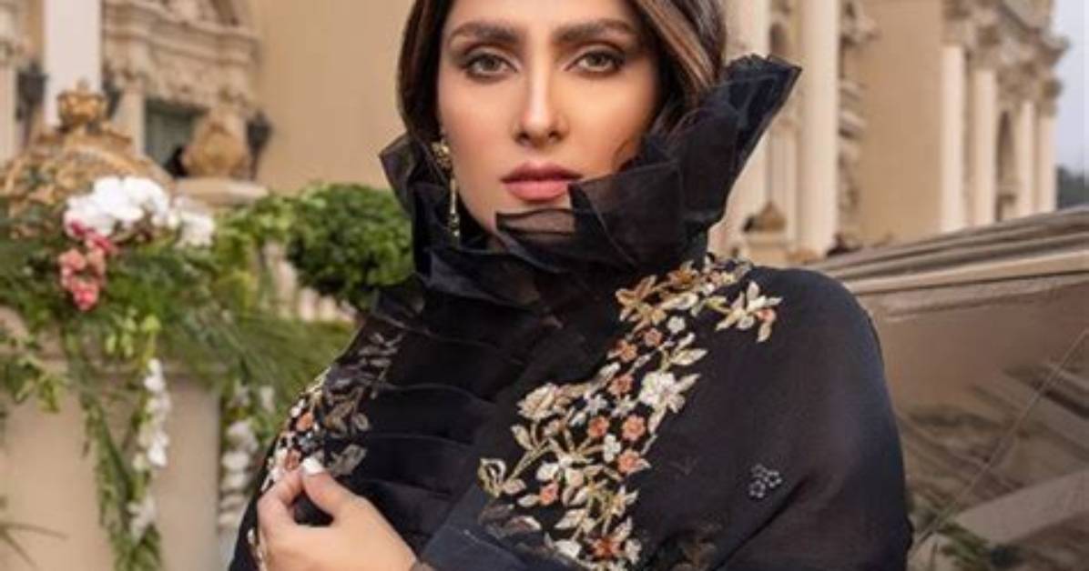 Ayesha Khan: an Insight into Her Age and Journey