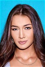 Bella Fitz Height, Weight, Net Worth, Age, Birthday, Wikipedia, Who, Nationality, Biography