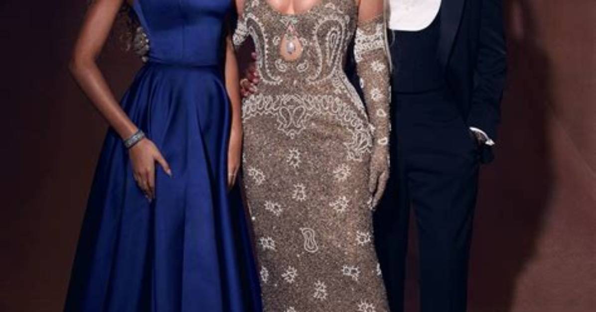 Beyonc%C3%A9 S Height the Queen of Pop 150. Jpg