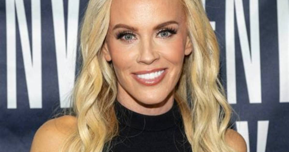 Breaking News: the Latest on Jenny Mccarthy's Divorce