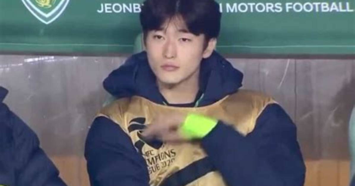 “Calm Down, Babe”: Viral Footballer Cho Gue-Sung’s Full Vogue Photoshoot Has Fans Going Wild