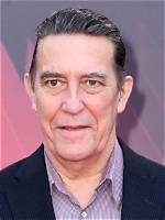 Ciarn Hinds' Staggering Height: Uncovering the Intriguing Details