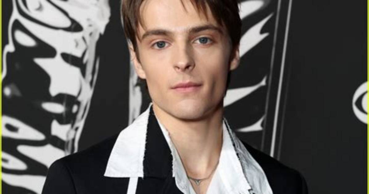 Corey Fogelmanis's Sibling Status Revealed