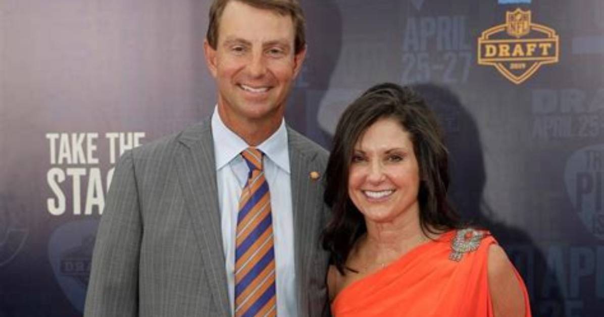 Dabo Swinney Is Married to Wife: Kathleen Bassett. Kids.