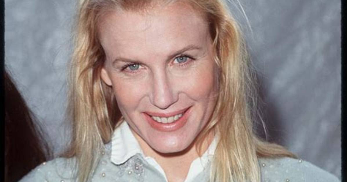 Daryl Hannah: a Dive into Her Young Splash Year's