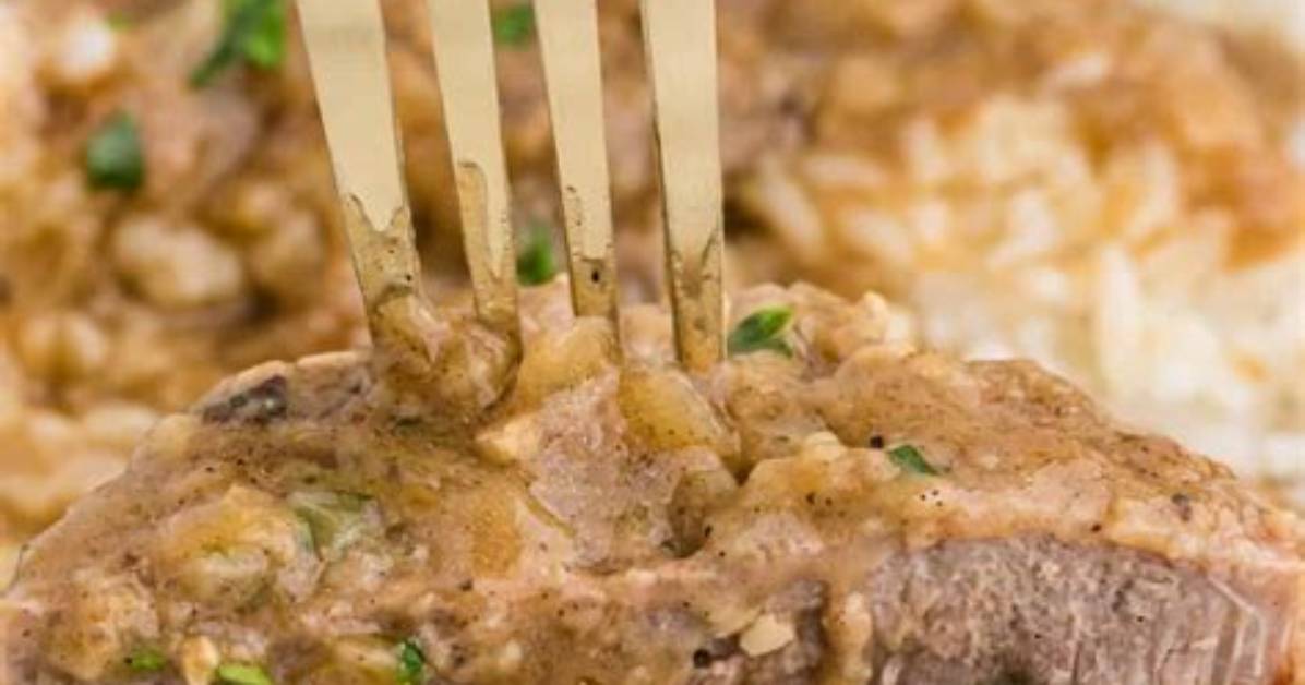 Deliciously Simple Smothered Steak in a Crock Pot