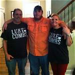 Did Luke Combs' Father Tragically Pass Away? Uncovering the Truth
