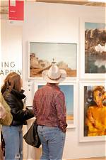 Discover the Art and Insights of Natara Nopparatayapon