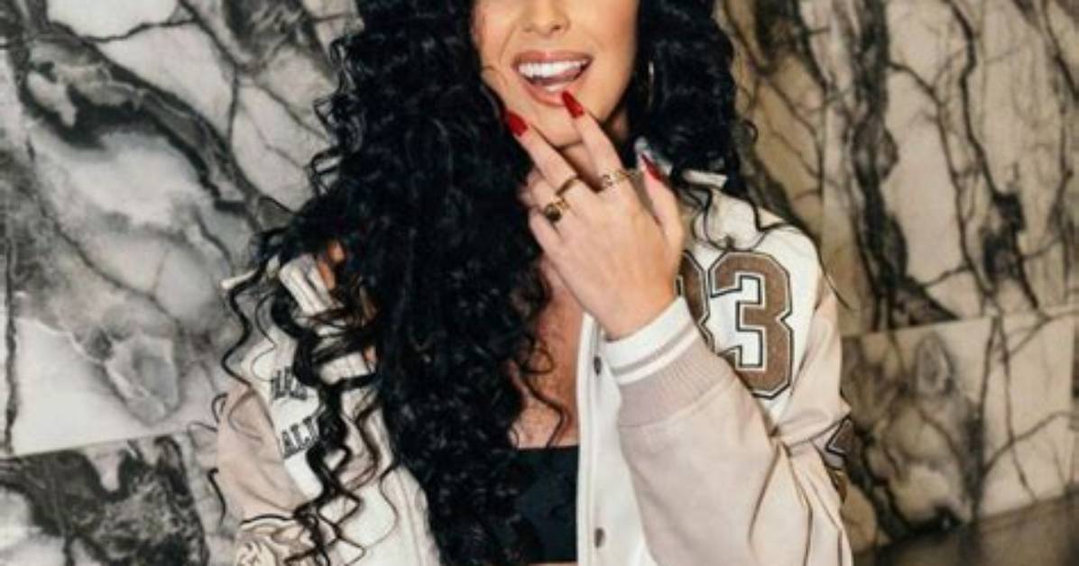Discover the Enchanting World of Camila Araujo
