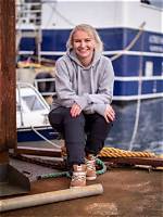 Discover the World of Mandy Hansen, Snowboarding Pioneer