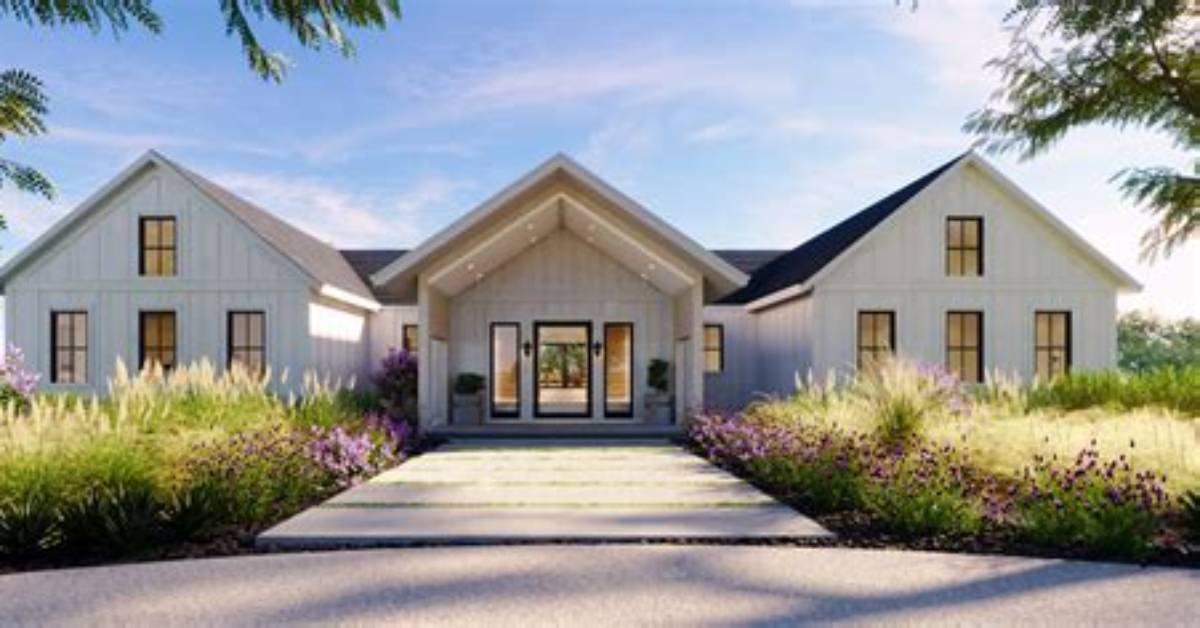 Discover Your Dream Home at 1589 N Milwaukee: a Haven of Comfort and Convenience