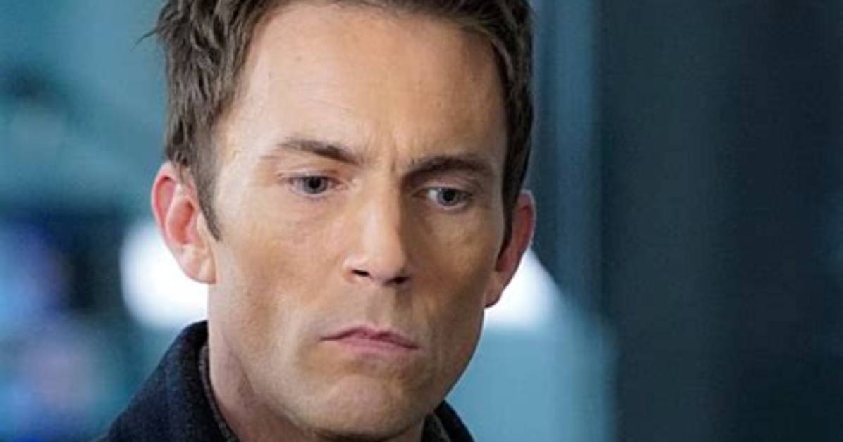 Discovering Desmond Harrington: the Multifaceted Star
