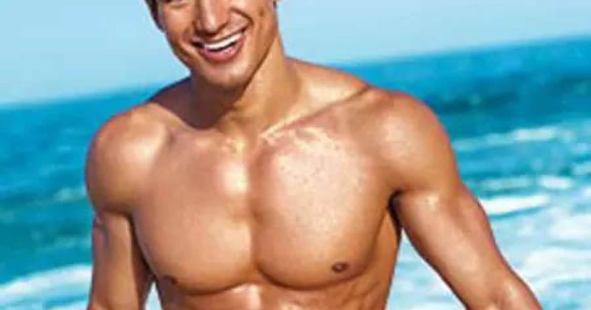 Discovering Mario Lopez: Weight and Height Insights
