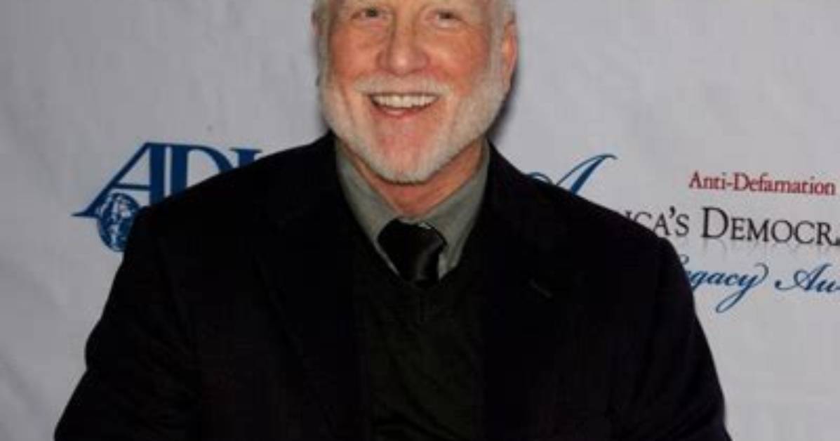 Discovering Richard Dreyfuss' Height in Feet: a Closer Look