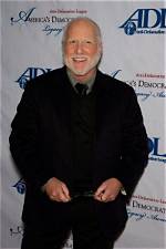Discovering Richard Dreyfuss' Height in Feet: a Closer Look
