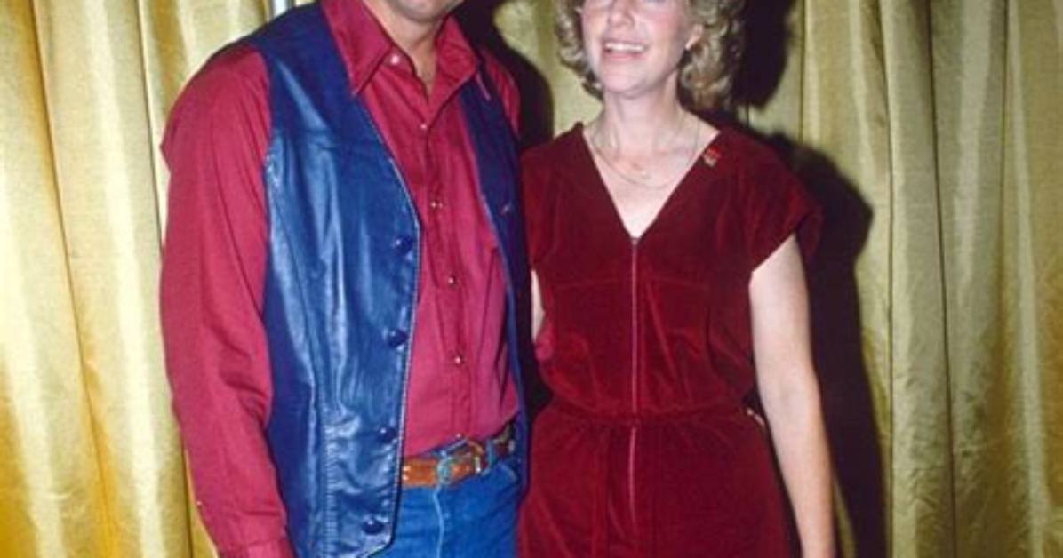 Don Williams' Wife's Demise and Its Aftermath