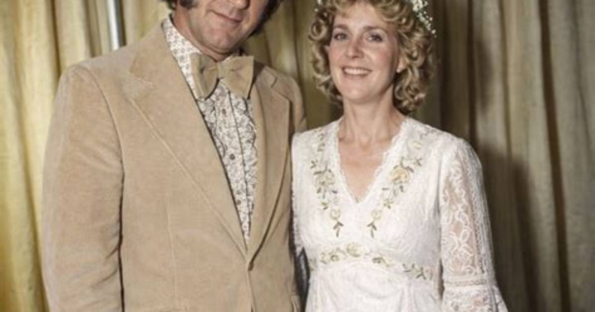 Don Williams' Wife, Unsung Heroine