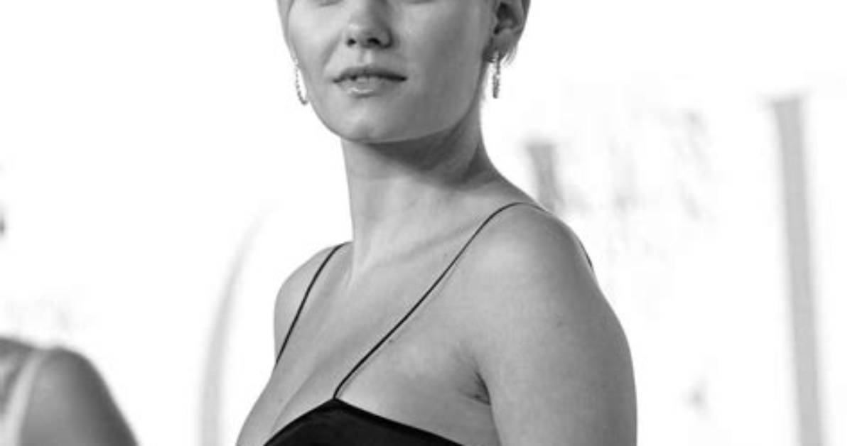 Elisha Cuthbert's Romantic Journey: a Look into Her Relationships
