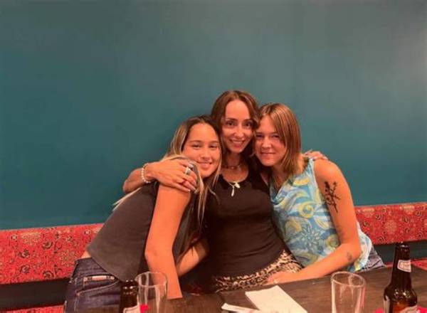 Eric Clapton's Daughters: a Glimpse into Their Lives