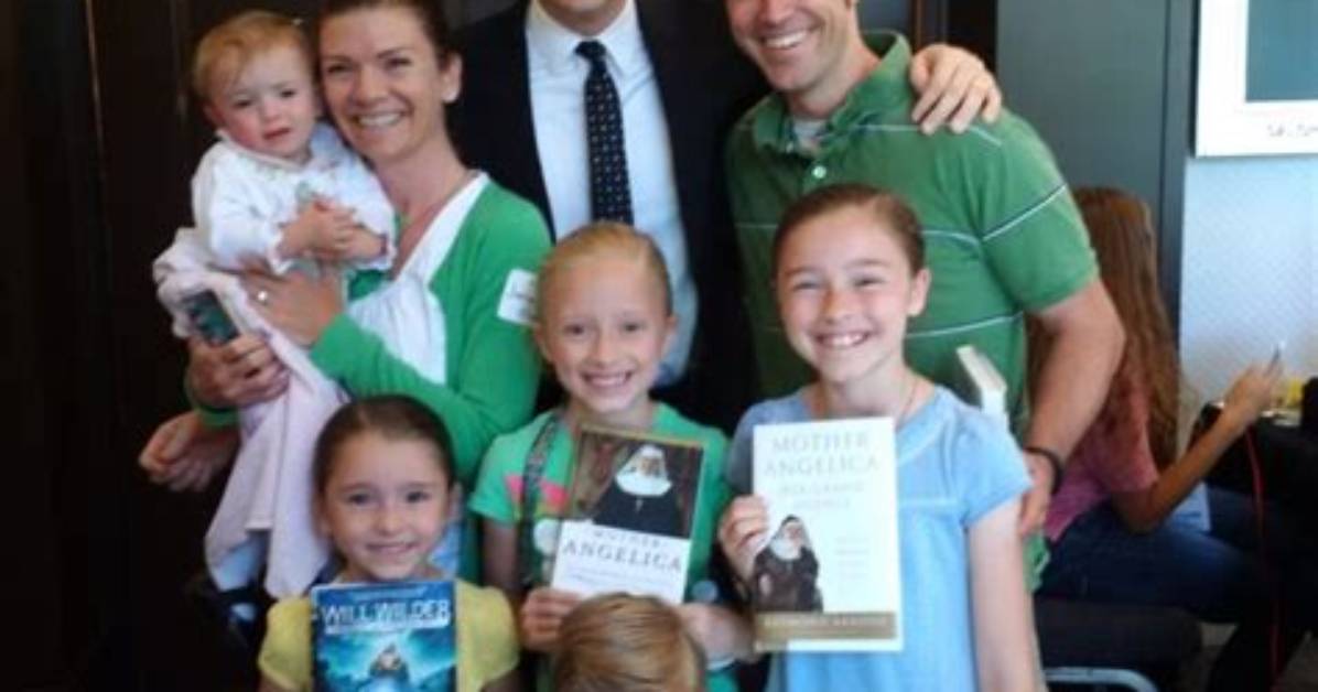Exploring Raymond Arroyo's Family Pictures