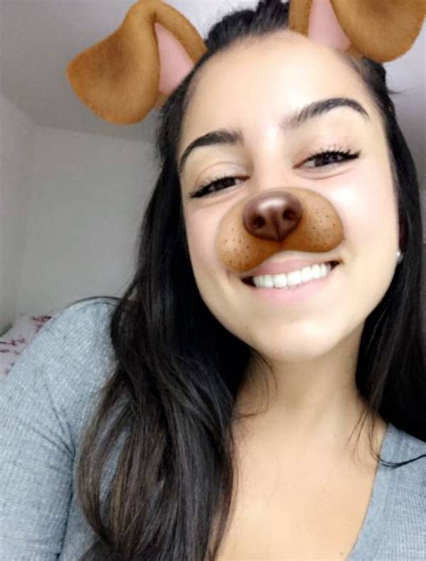 Exploring the Allure of Lenatheplug on Twitter