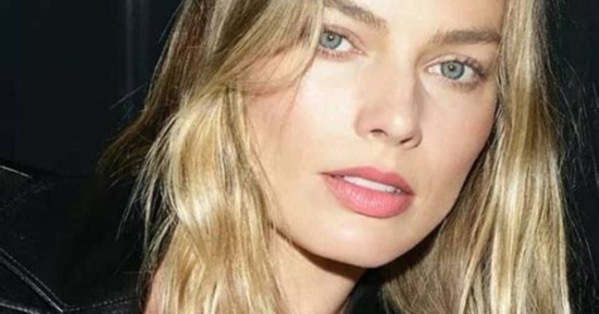 Exploring the Allure of Margot Robbie's Thighs