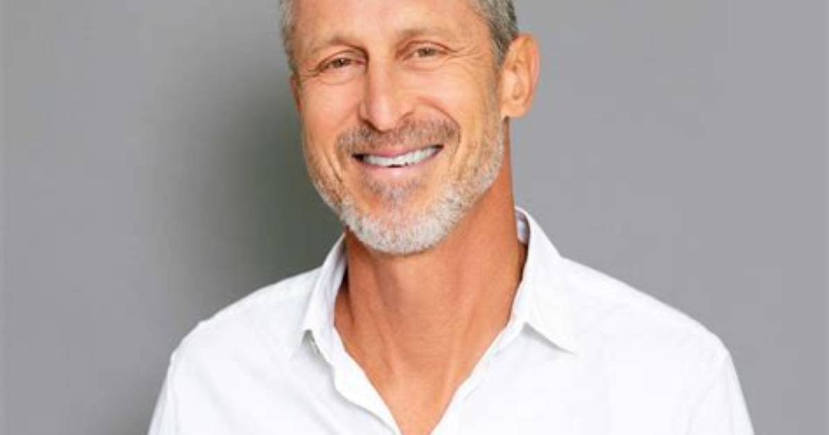 Exploring the Life of Mark Hyman's Wife in 2024