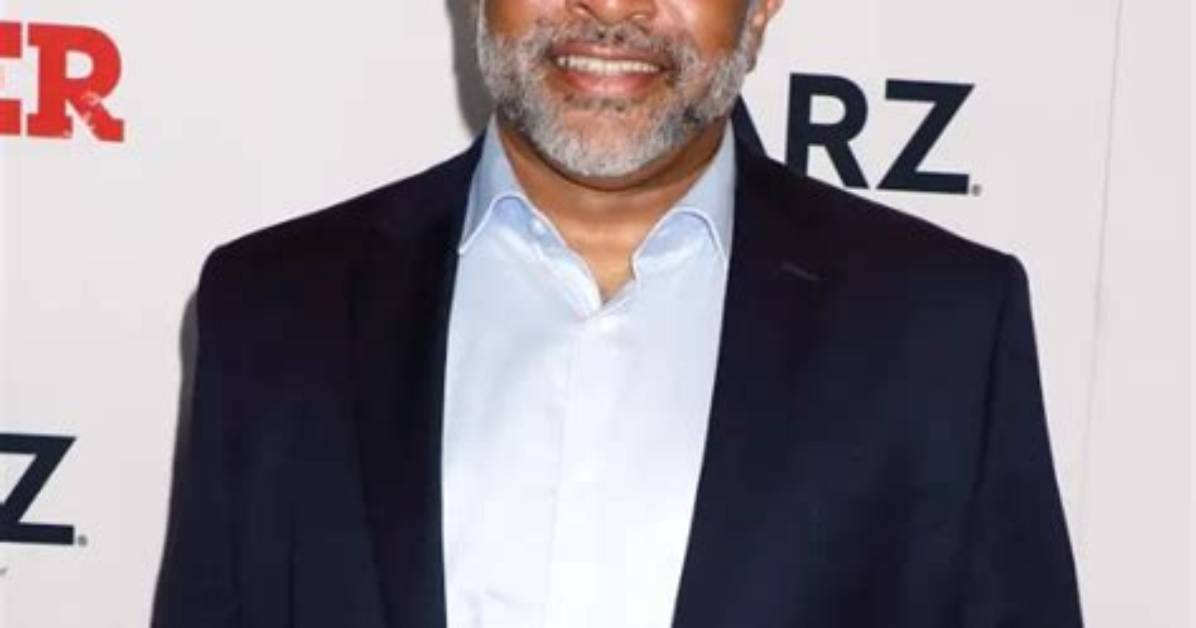 Geoffrey Owens Height, Weight, Net Worth, Age, Birthday, Wikipedia, Who, Instagram, Biography