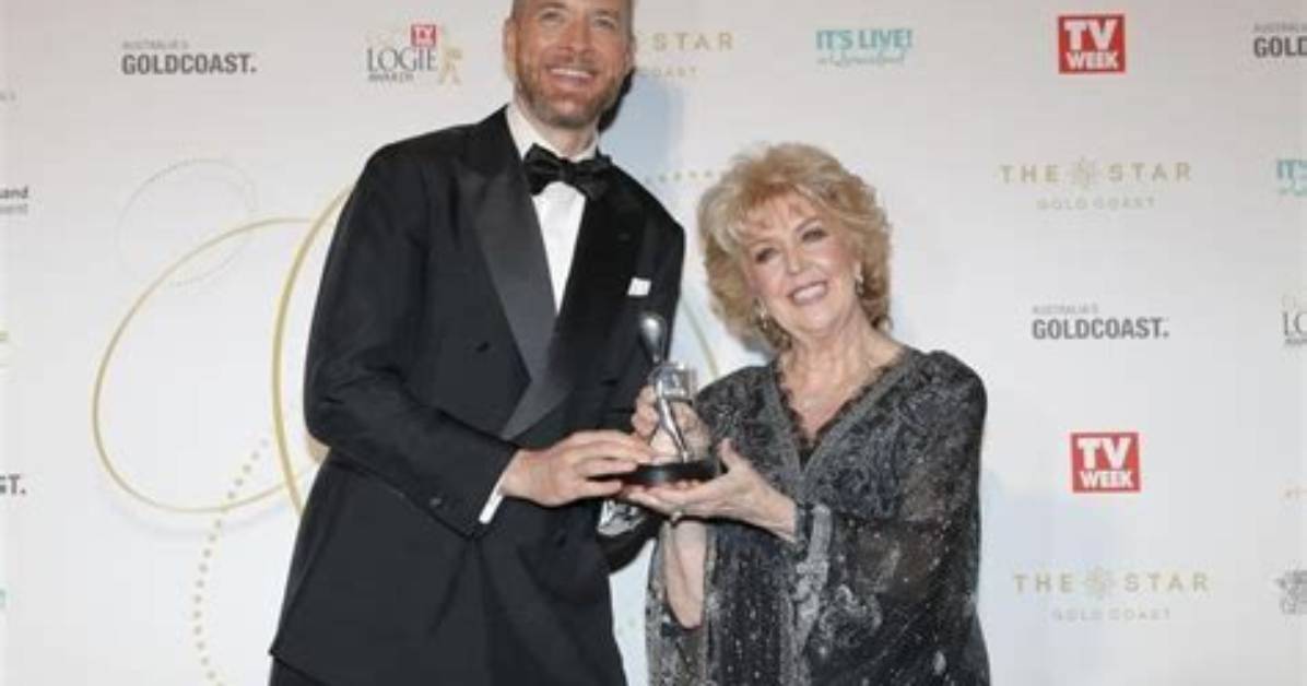 Hamish Blake and His Gold Logie Relationship, Lego Masters Host Makes the Red Carpet