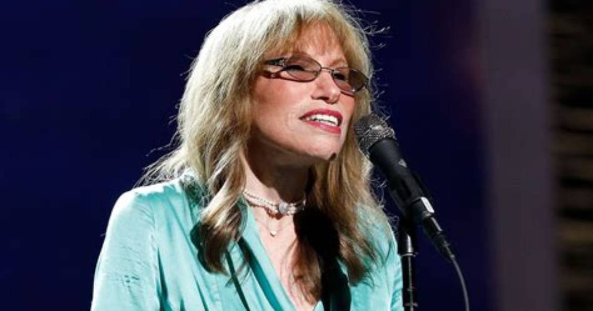 How Old Is Carly Simon?