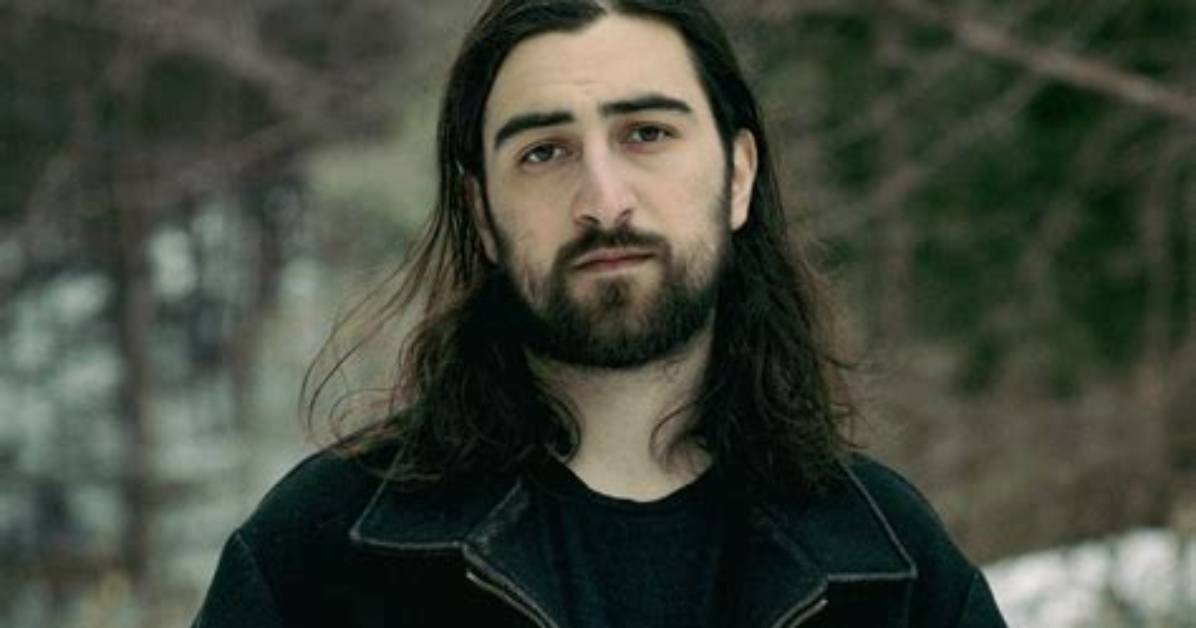 How Old Is Noah Kahan? - the Curious Case of the Young Singer's Age