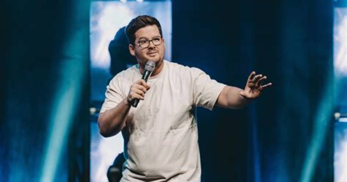 How Tall Is the Comedian?