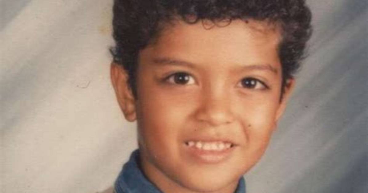 How Young or Old Is Bruno Mars's Wife?