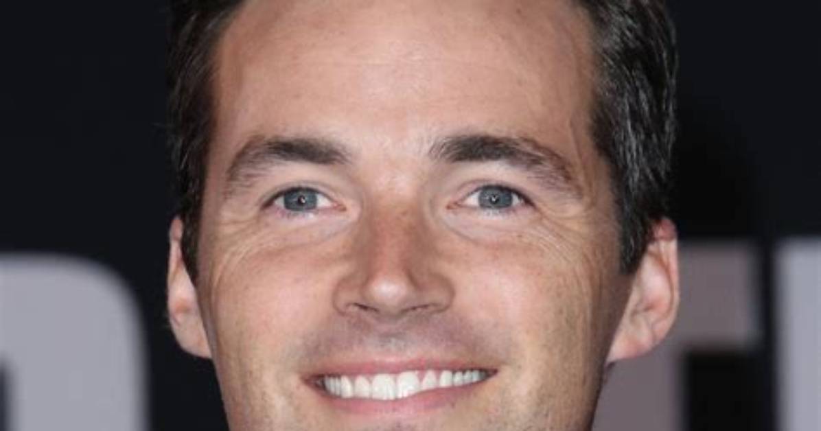 Ian Harding's Love Story: Exploring His Matrimonial Life