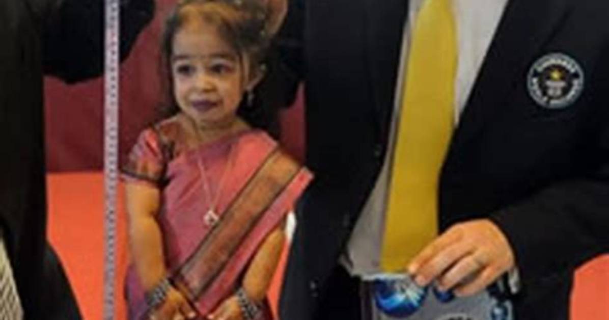 Introducing the Extraordinary: the World's Smallest Woman
