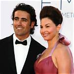 Is Ashley Judd Married: Unraveling the Mystery