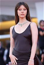 Is Mia Goth Hot Despite Having No Eyebrows or Precisely Because of It?