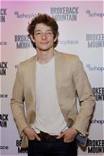 Is Mike Faist Single? Get the Scoop on His Relationship Status