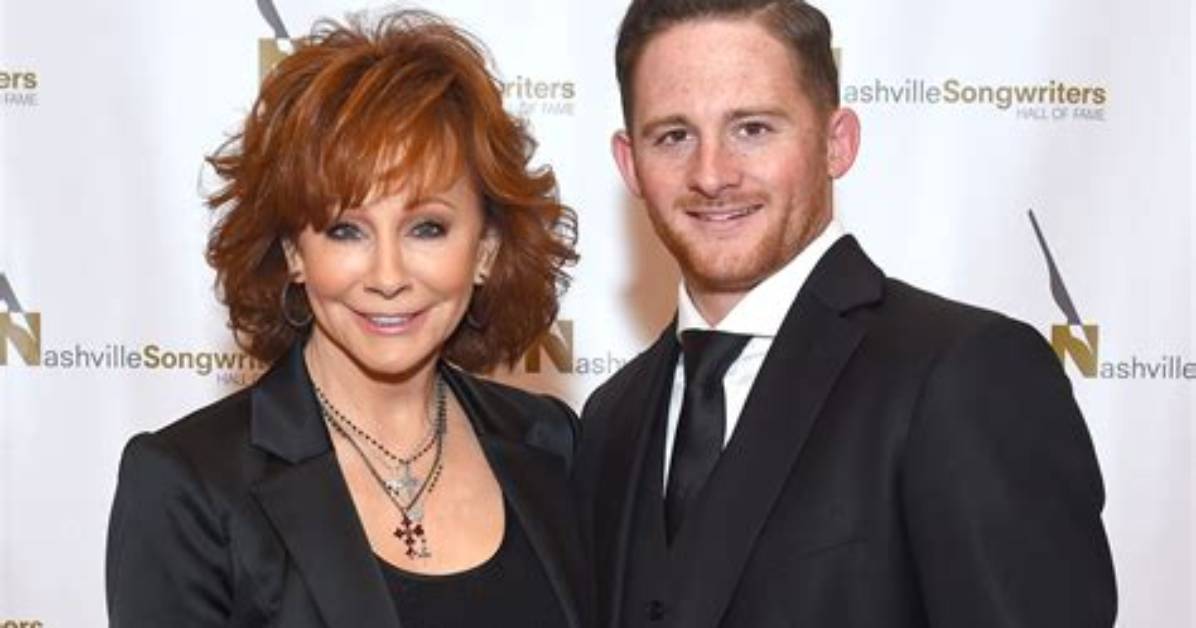Is Reba Mcentire a Parent? - Uncovering the Truth About Her Family