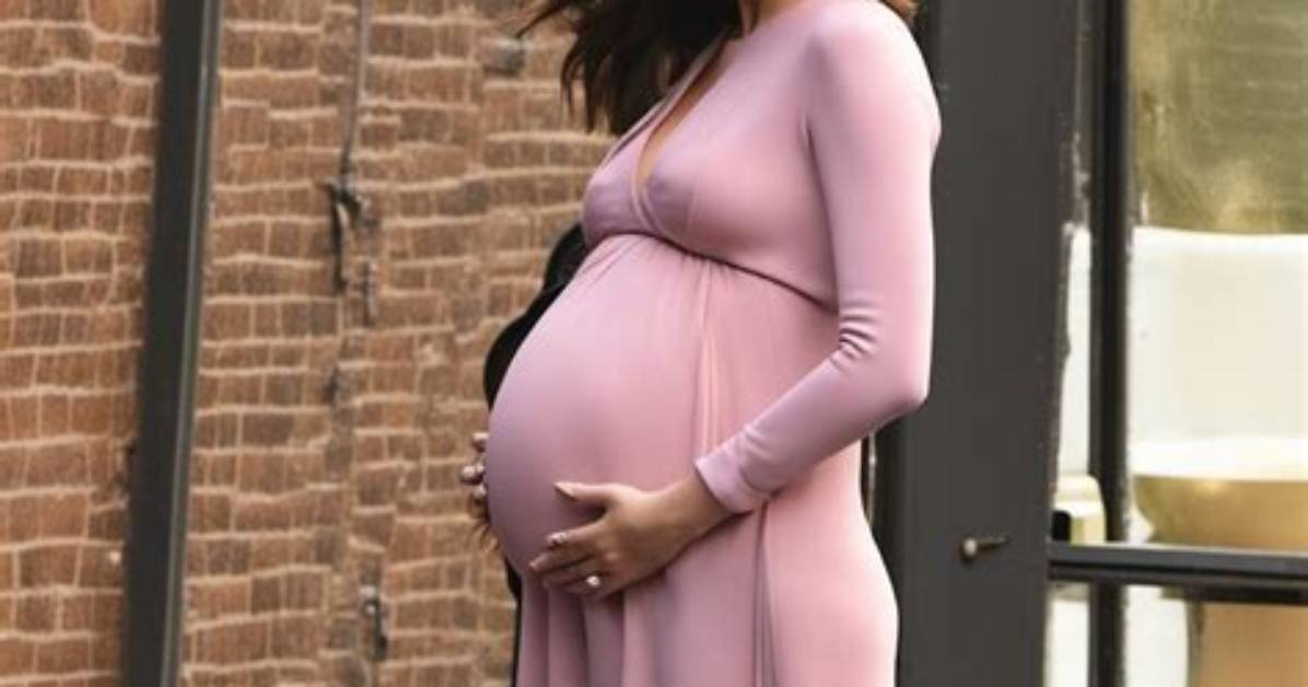 Is Selena Gomez Pregnant Now? Discover the Truth
