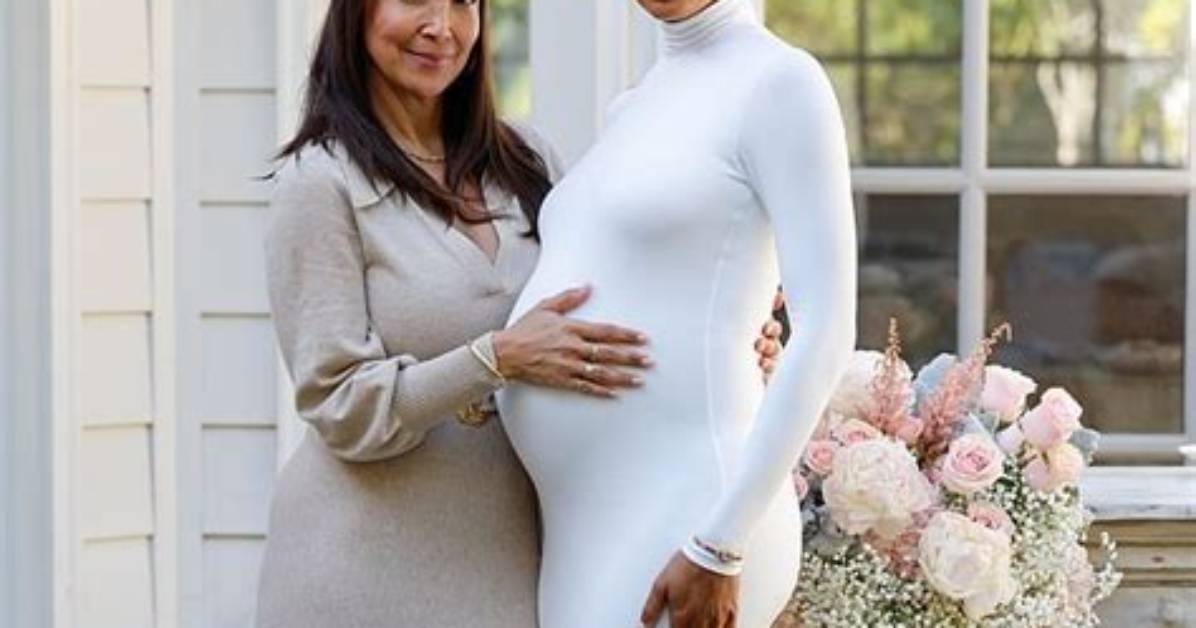 Jasmine Tookes' Mom: Meet the Matriarch Behind the Model's Success