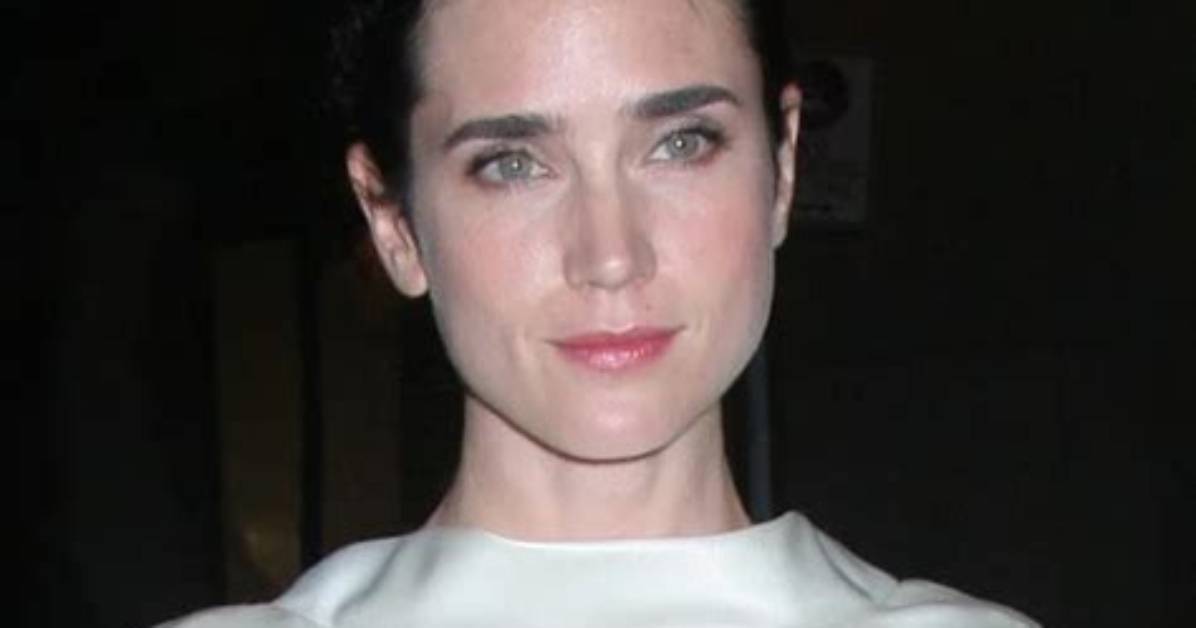 Jennifer Connelly's Age: Uncover the Secrets of Her Youthful Glow