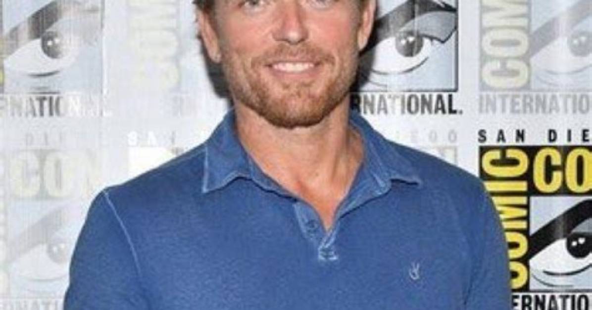 Jonathan Scarfe Height, Weight, Net Worth, Age, Birthday, Wikipedia, Who, Nationality, Biography