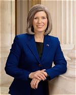 Joni Ernst's Height and Its Impact