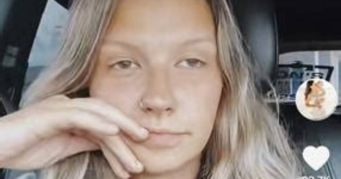 Kari Macrae State Senate Candidate Sister Zoe Robinson on Tiktok Airs out Her Dirty Laundry