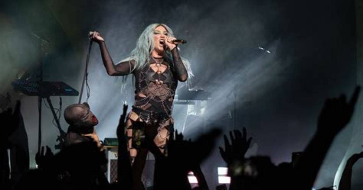 Kesha Says She Hemorrhaged a Vocal Cord After ‘Wardrobe Malfunction’ at Taylor Hawkins Tribute Show